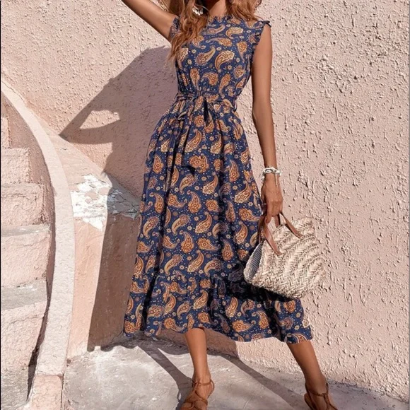 Boho Bohemian Gypsy Paisley Floral Print Cottagecore Belted Maxi Dress - Picture 3 of 8